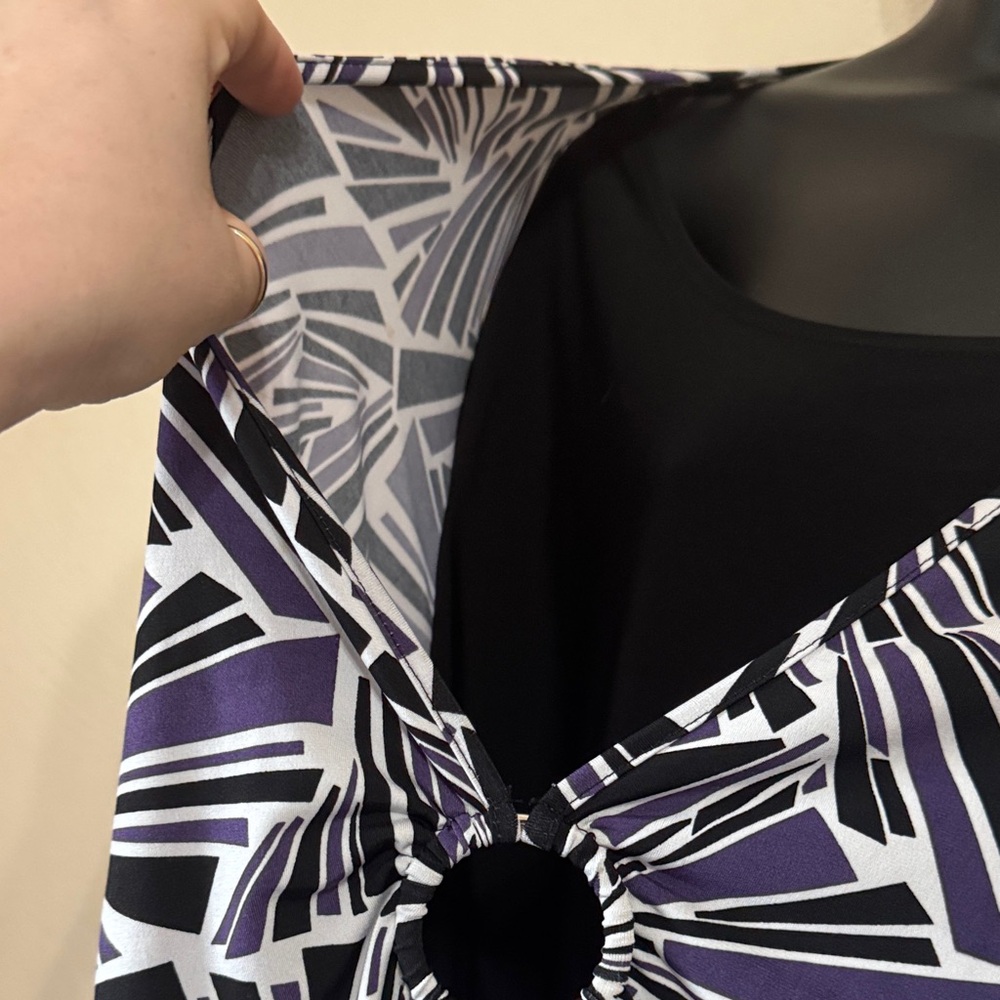JM Collection Black and Purple Geometric Blouse 0098 - Picture 4 of 8